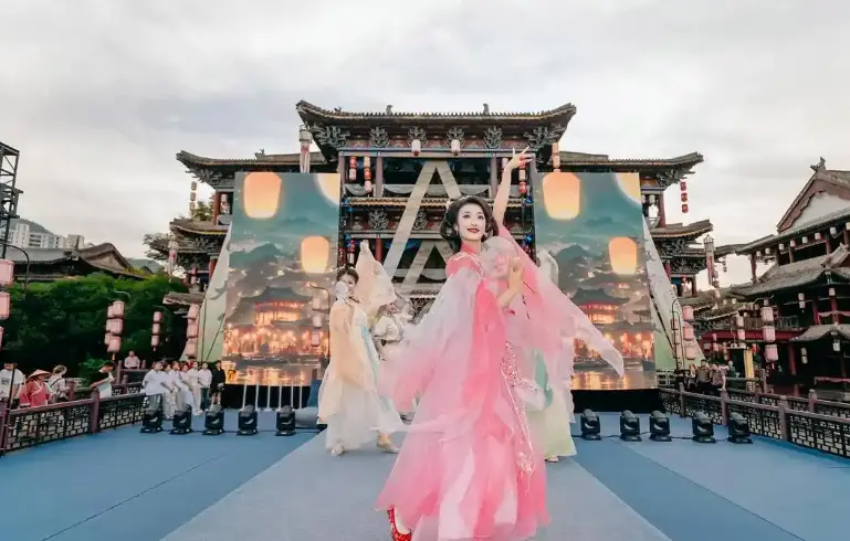 （圖源：菏澤日報）